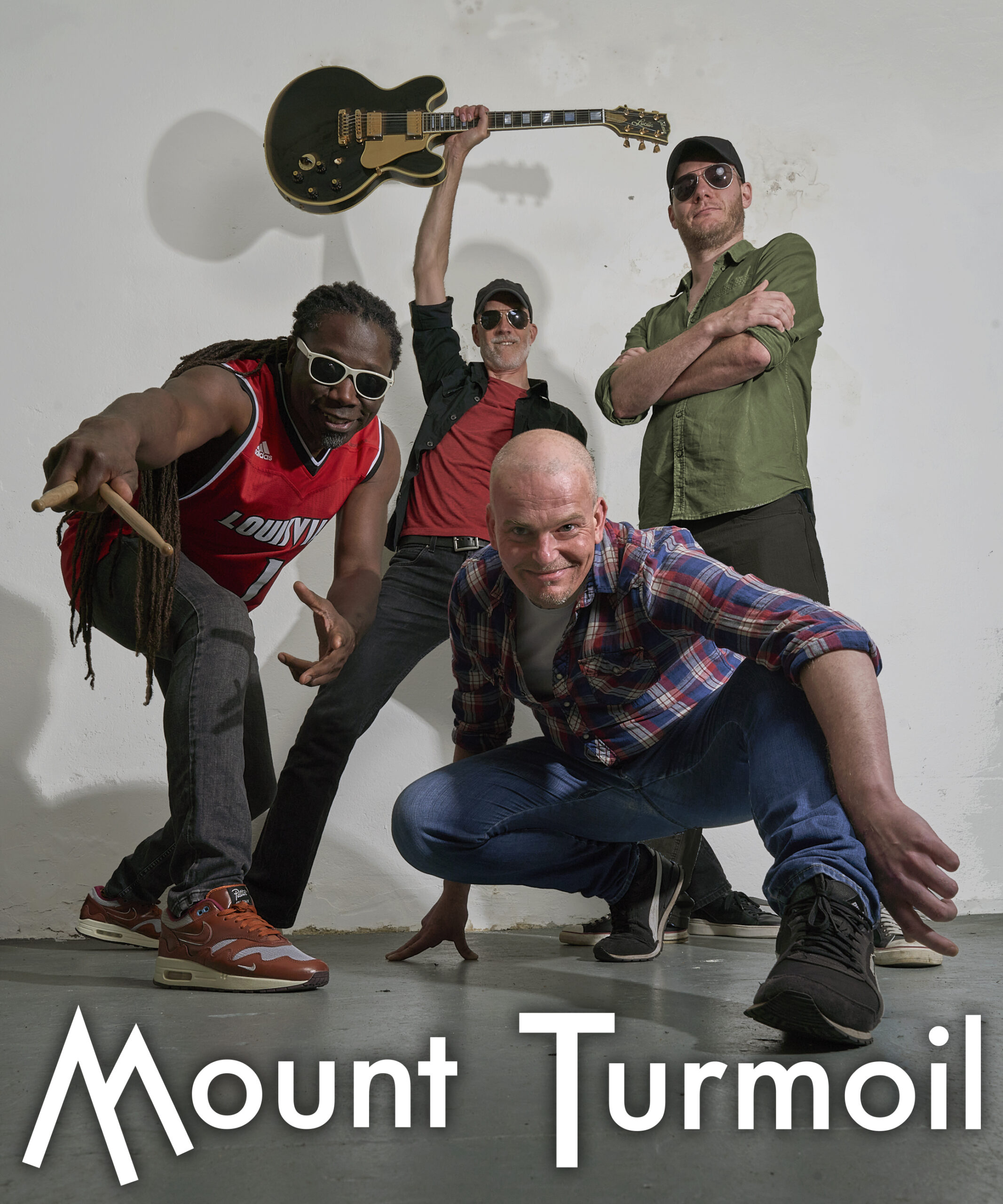 Mount Turmoil – raised guitar – 4 x 5 – with logo