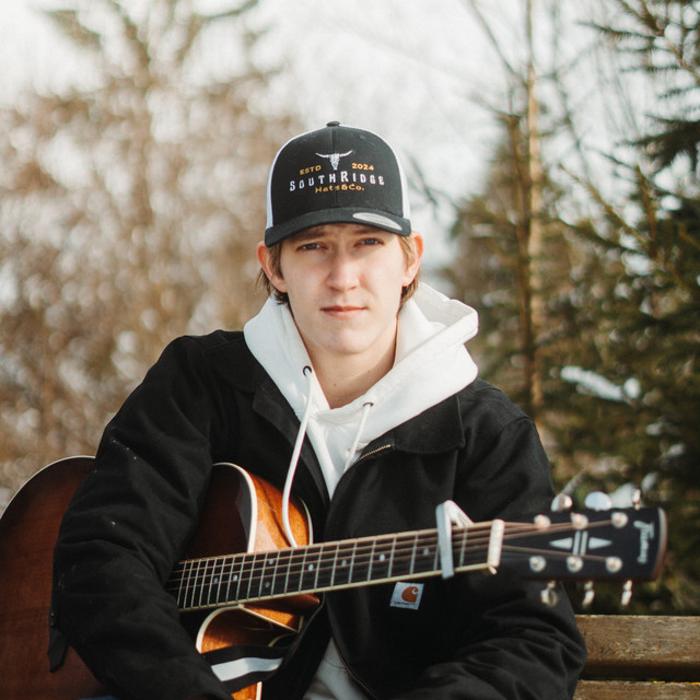 ab6761610000e5eb615c572f04c411ba8dde3135